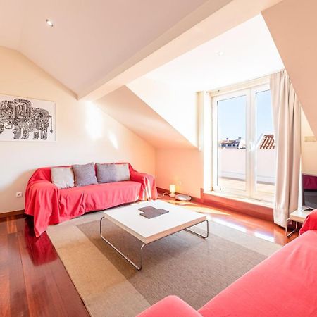 Guestready - Rare Terrace Apt, Historic Center Lägenhet Lisboa Exteriör bild