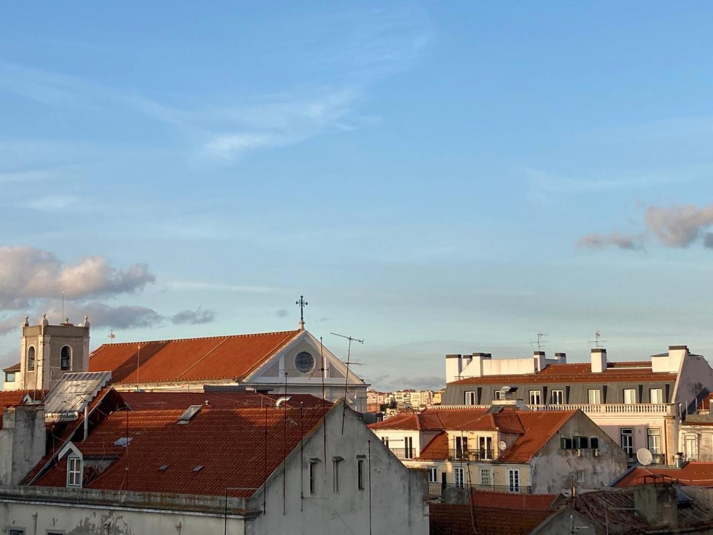 Guestready - Rare Terrace Apt, Historic Center Lägenhet Lisboa Exteriör bild