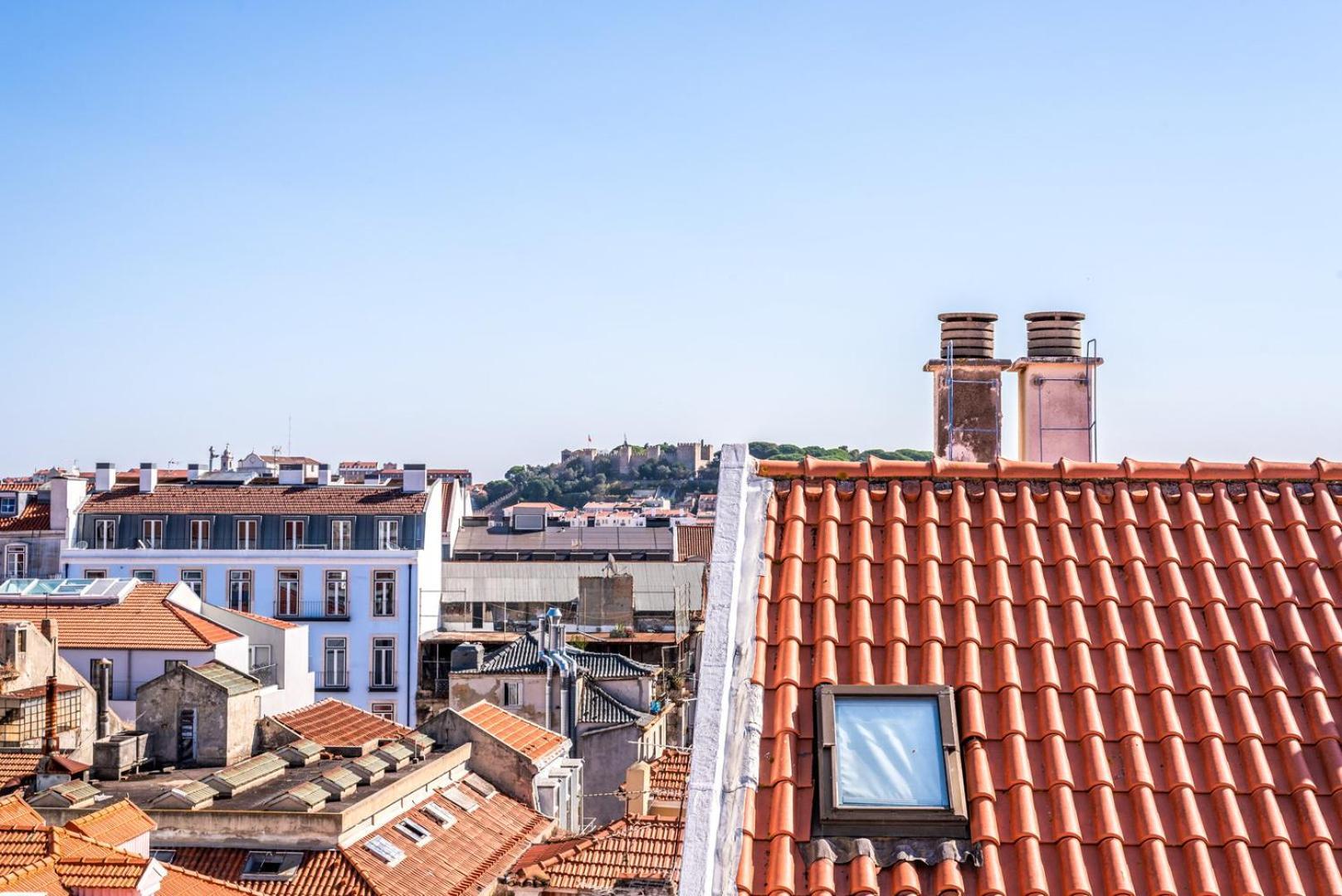 Guestready - Rare Terrace Apt, Historic Center Lägenhet Lisboa Exteriör bild